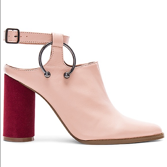 Free People Shoes - Jaggar Diverge Block Heel Bootie Mule Size 6